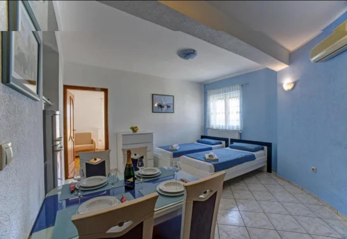 שיבניק Apartments Plavi Biser חדר תמונה