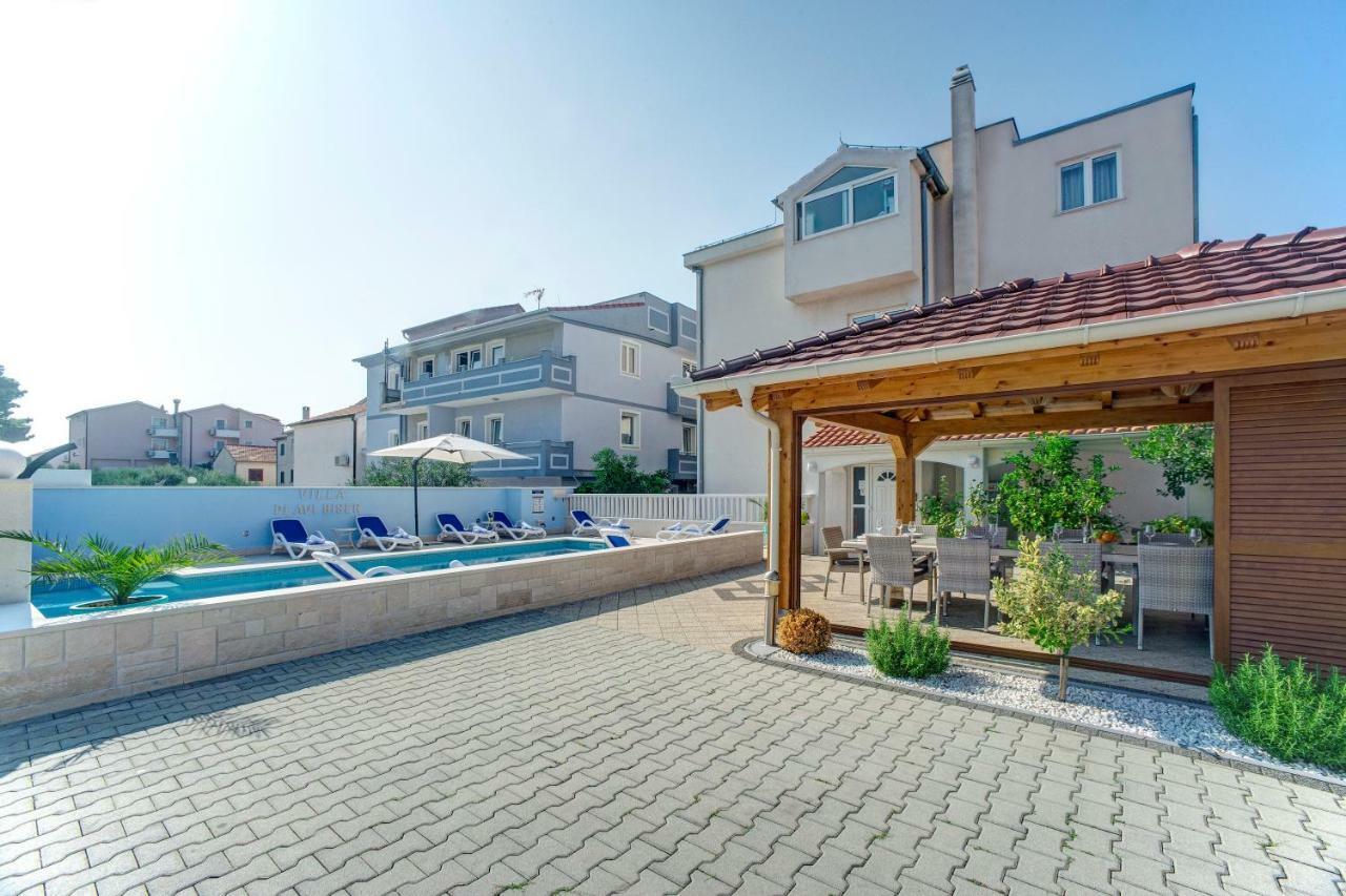 שיבניק Apartments Plavi Biser מראה חיצוני תמונה