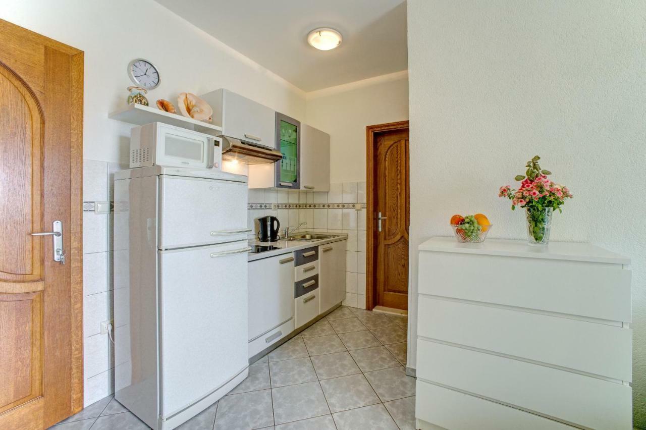 שיבניק Apartments Plavi Biser מראה חיצוני תמונה
